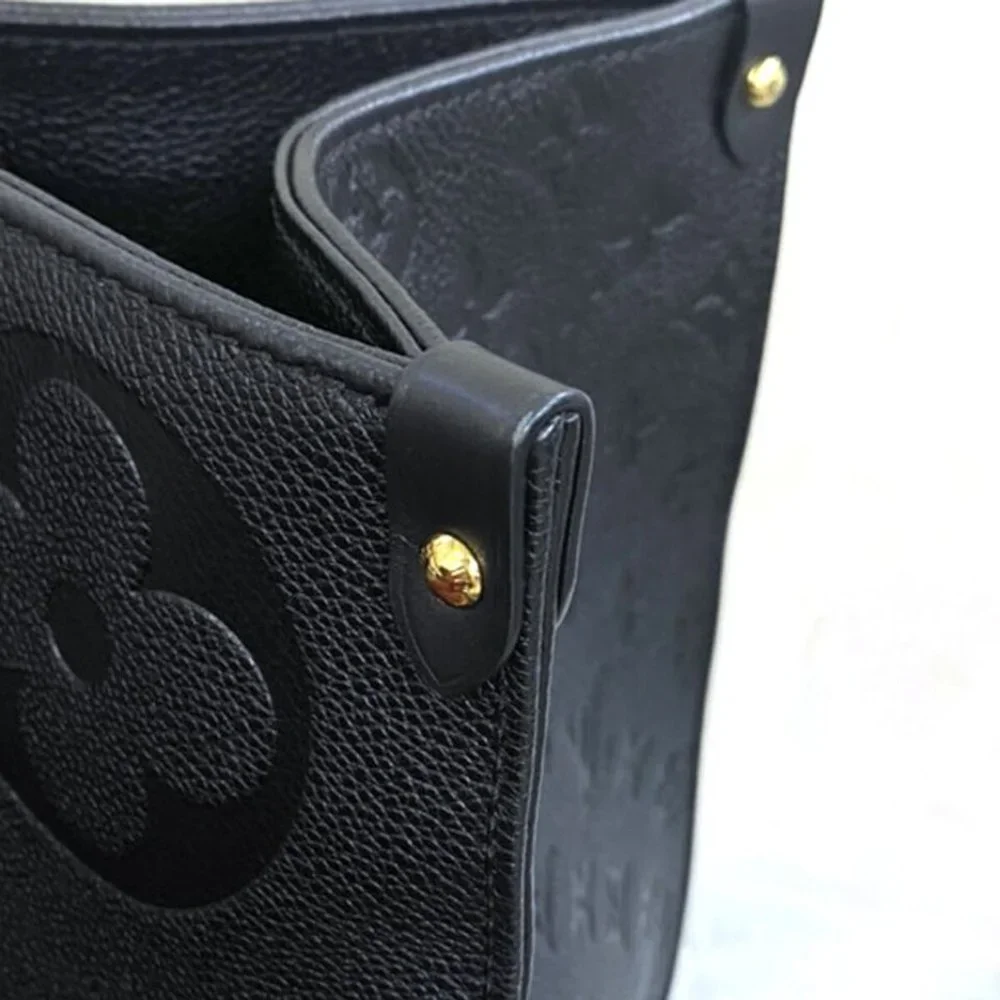 Authenticity GuaranteeD LOUIS VUITTON GM 2Way Hand Bag - Picture 9 of 16